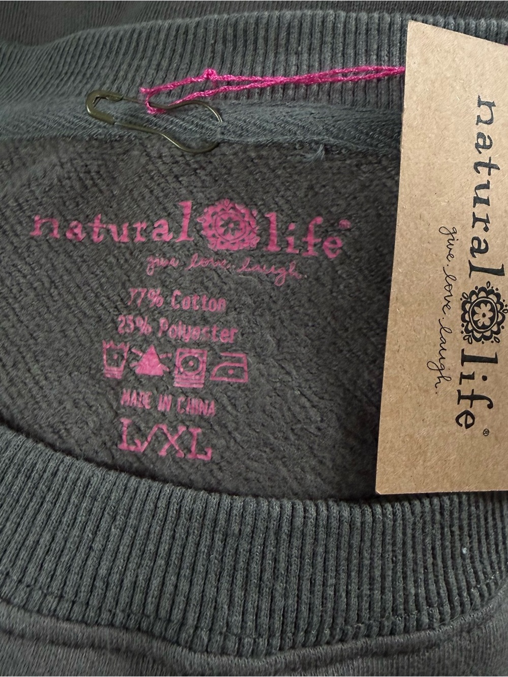 Natural Life Peace Sign Floral Appliqué Oversized Sweatshirt L/XL NWT - Picture 5 of 6